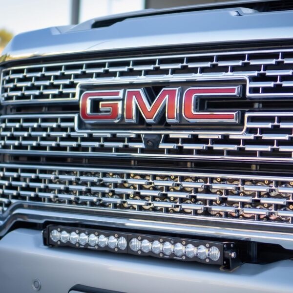 S8 20 Inch Bumper Light Bar Kit