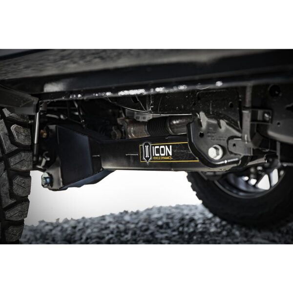ICON 2023 Ford F-250/F-350 Super Duty 4WD, 2.5-3" Lift, Stage 4 Coilover Conversion System with Radius Arms