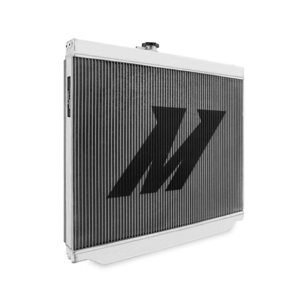 Toyota Land Cruiser J100 (2UZ-FE) Performance Aluminum Radiator, 1998-2007
