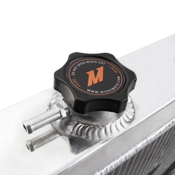 Toyota Land Cruiser J100 (2UZ-FE) Performance Aluminum Radiator, 1998-2007
