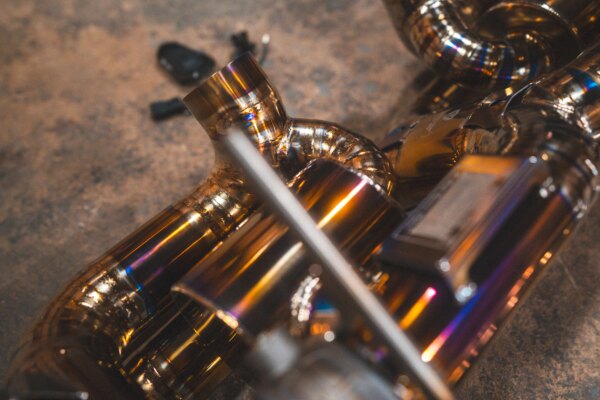 Ferrari 458 Italia Valved RACE Exhaust System - Free Flow Front Pipes