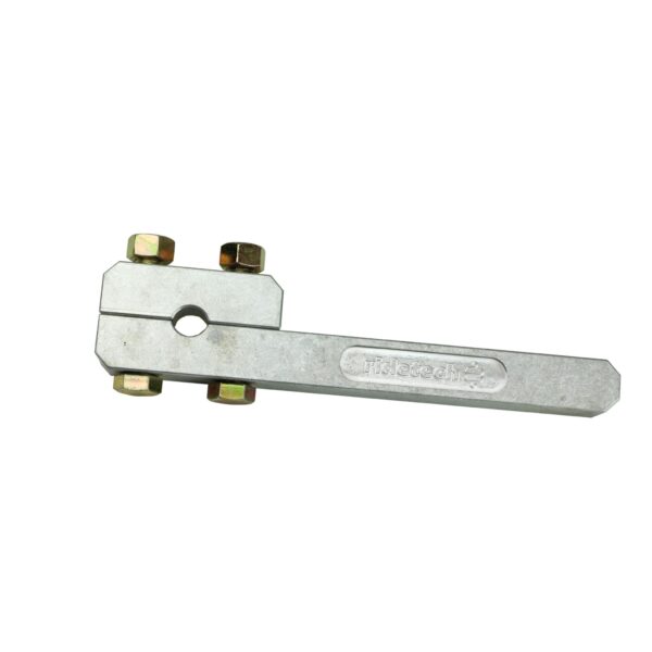 Aluminum clamp for 5/8" shock shaft.