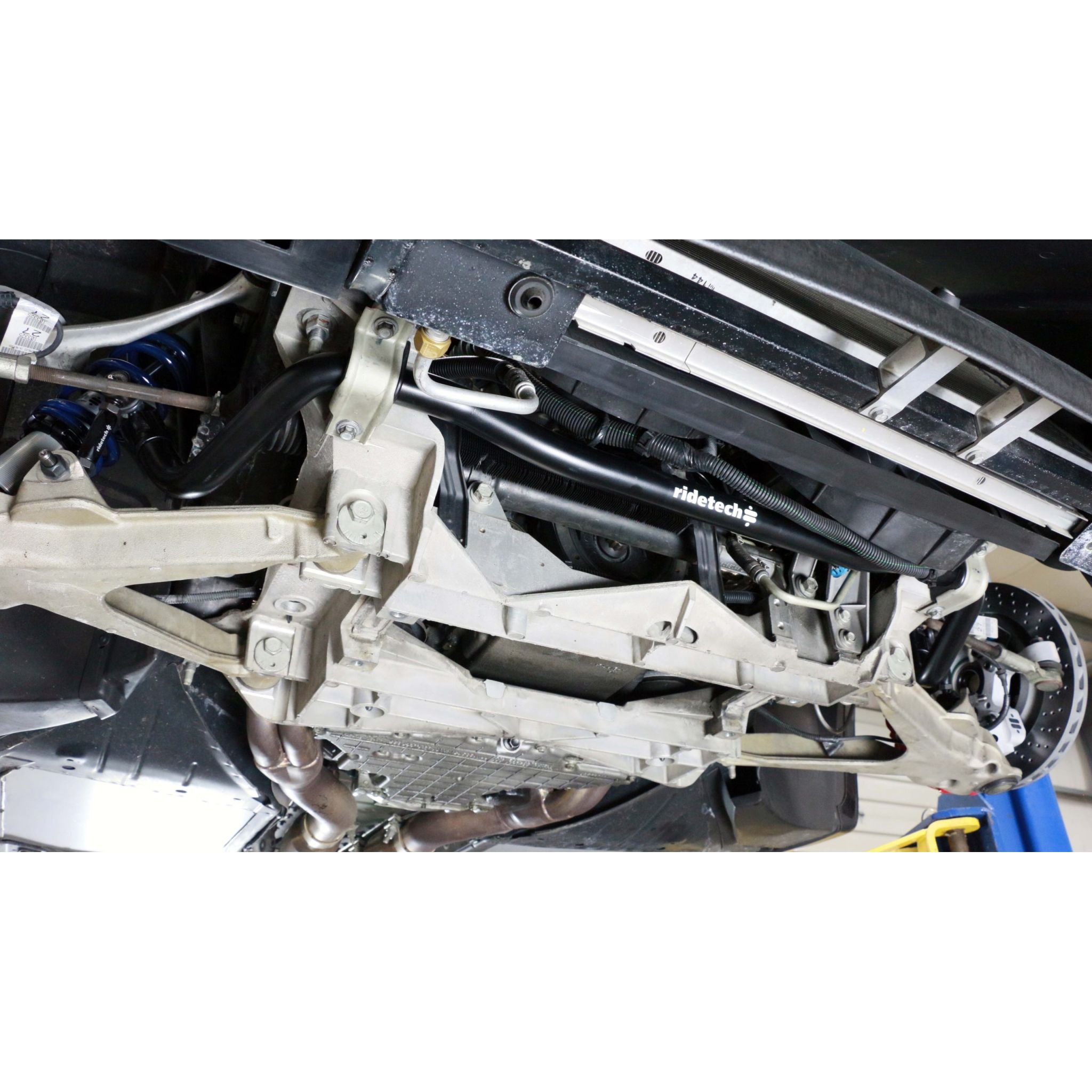 Front sway bar for 1997-2013 Corvette.